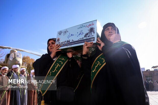 آیین استقبال از سه شهید گمنام در شهر سنندج