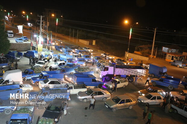 بارگیری خیار هشتبندی و ارسال به سراسر کشور