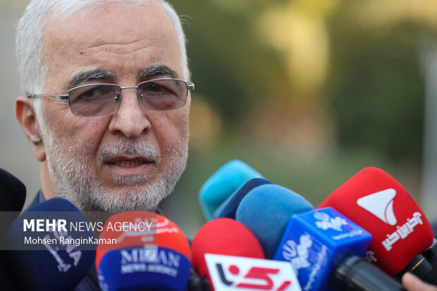 حاشیه جلسه هیئت دولت