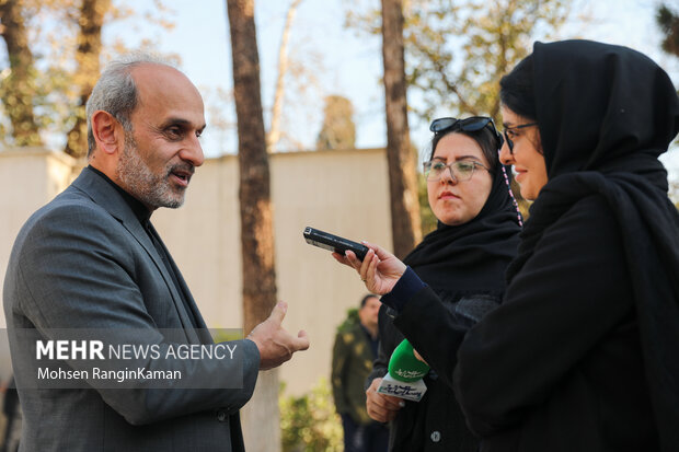 حاشیه جلسه هیئت دولت