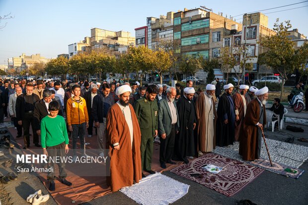 اقامه نماز باران در محله سیدی مشهد