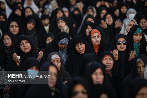 اقامه نماز باران در محله سیدی مشهد