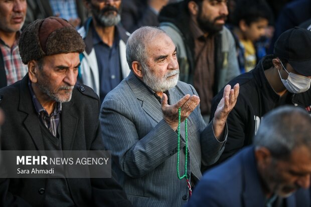 اقامه نماز باران در محله سیدی مشهد