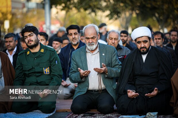 اقامه نماز باران در محله سیدی مشهد