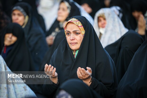 اقامه نماز باران در محله سیدی مشهد