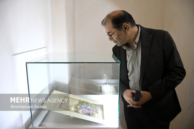 آیین رونمایی از اوراق منتخب خاوران نامه در بیرجند