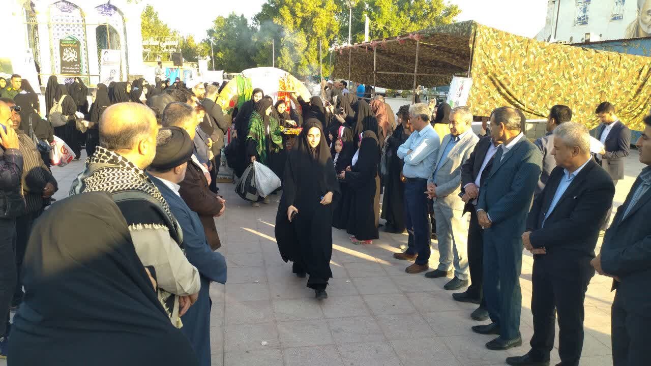 ۱۹۵ دانش آموز دختر شهرستان گناوه عازم اردوی راهیان نور شدند