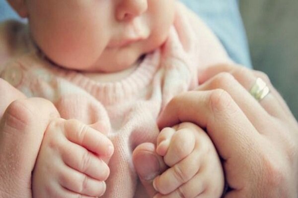 علت طولانی شدن نوبت‌ها در روند فرزندخواندگی چیست؟