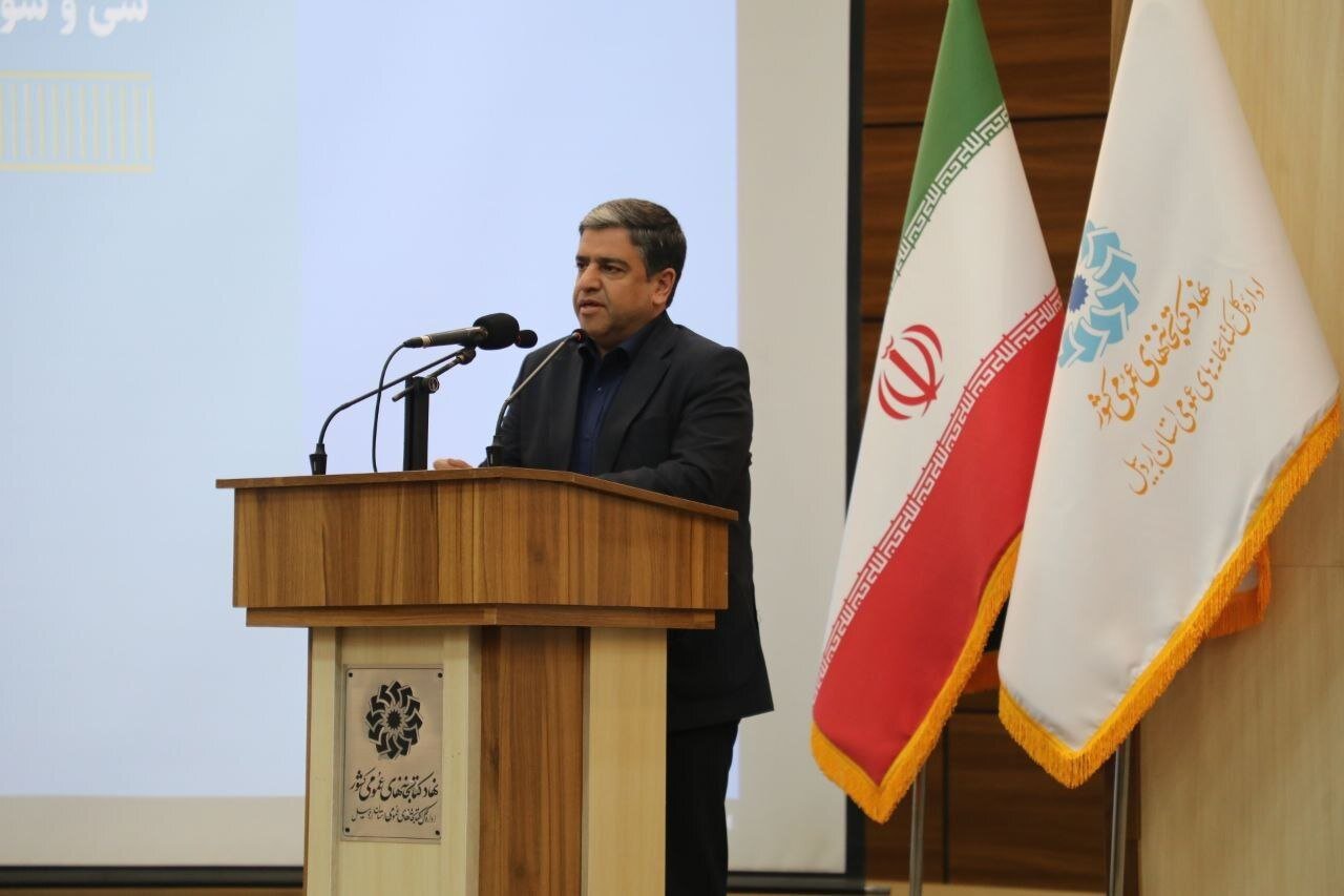 امامی یگانه: جامعه بدون مطالعه دچار سطحینگری میشود امامی یگانه: جامعه بدون مطالعه دچار سطحینگری میشود