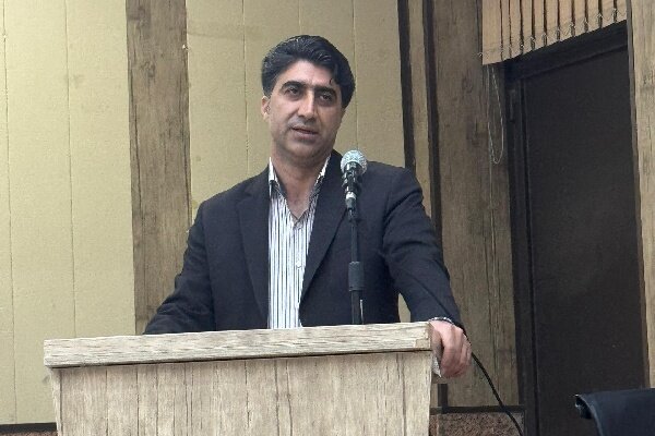 میرزاده: ۲۸ هزار جلد کتاب در مدارس هرمزگان توزیع شده است