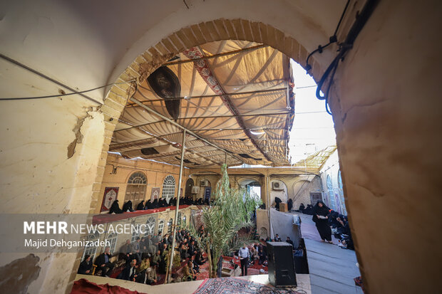 روضه‌ای به وسعت شصت سال