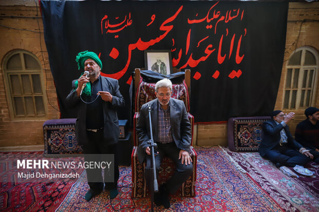 روضه‌ای به وسعت شصت سال