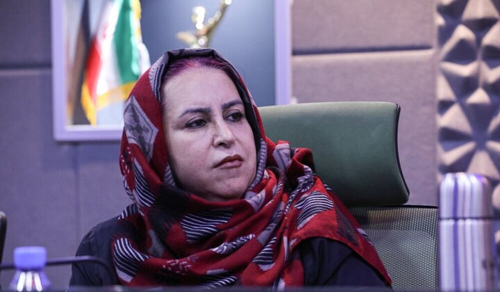 شاعر و تصویرگر باید با هم تعامل داشته باشند؛ دخالت نه، مشورت آری!