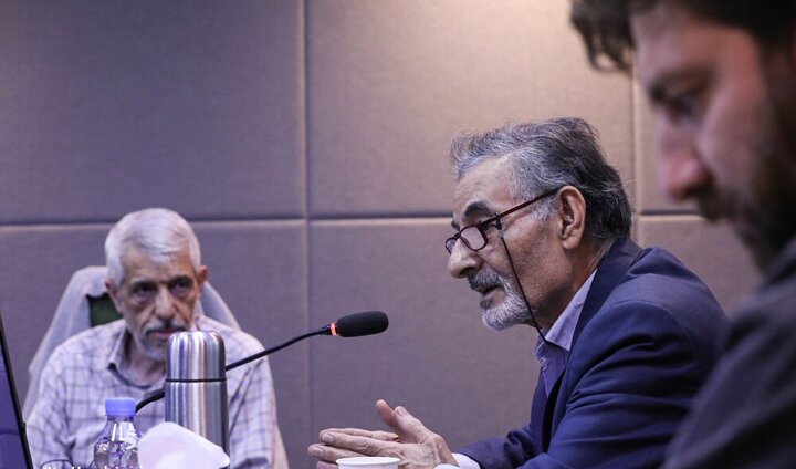 شاعر و تصویرگر باید با هم تعامل داشته باشند؛ دخالت نه، مشورت آری! 3