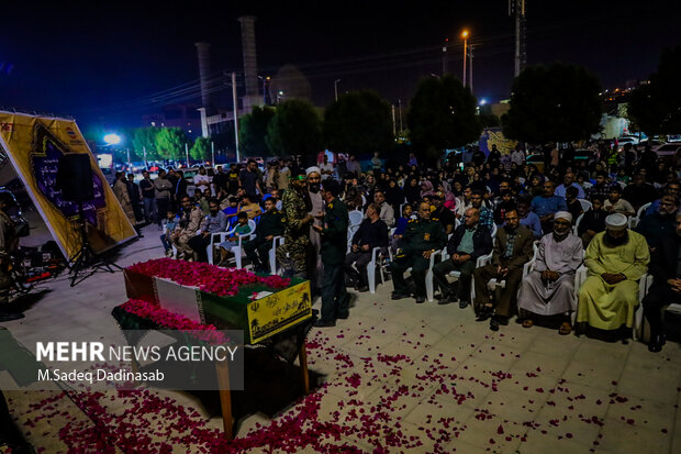 مراسم استقبال از شهید گمنام دفاع مقدس در قشم