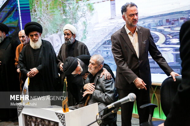 همایش تجلیل از« معلم میاندار» در قم