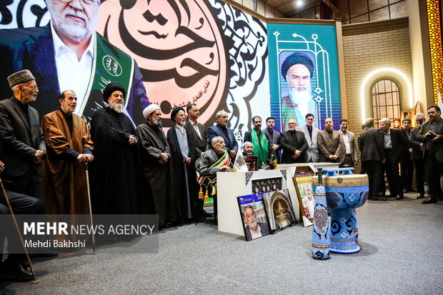 همایش تجلیل از« معلم میاندار» در قم