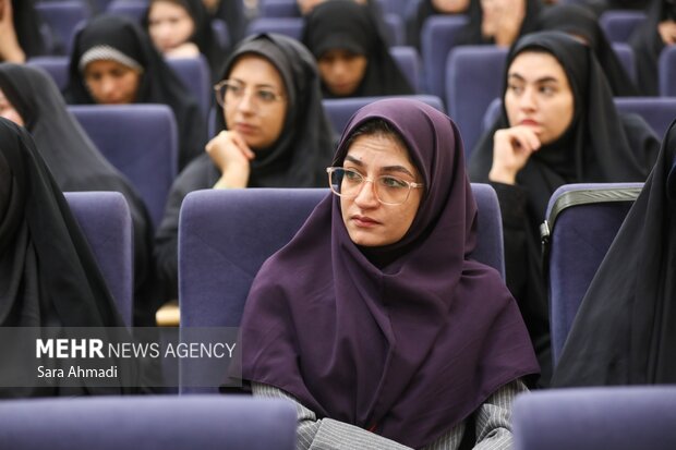 دومین دوره تخصصی تربیت راهنمای خانواده  در مشهد