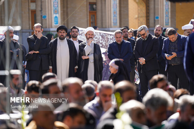 مراسم سالگرد شهید داوود جعفری در حرم شاهچراغ(ع)