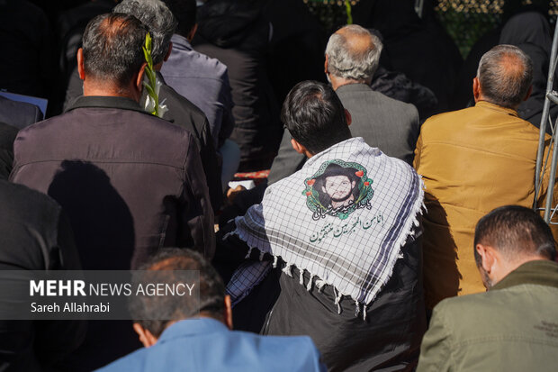 مراسم سالگرد شهید داوود جعفری در حرم شاهچراغ(ع)