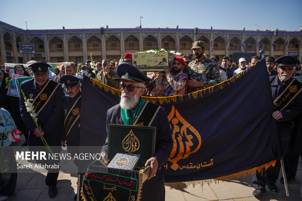 مراسم سالگرد شهید داوود جعفری در حرم شاهچراغ(ع)
