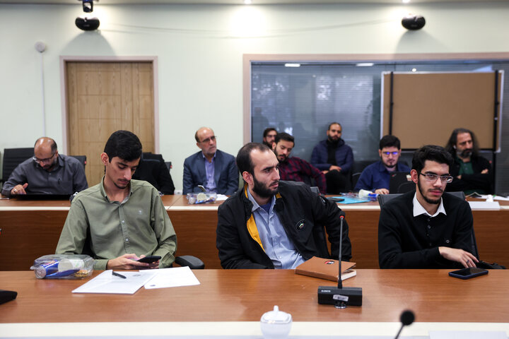 Academics analyze social dimensions of Resistance in Tehran conference 