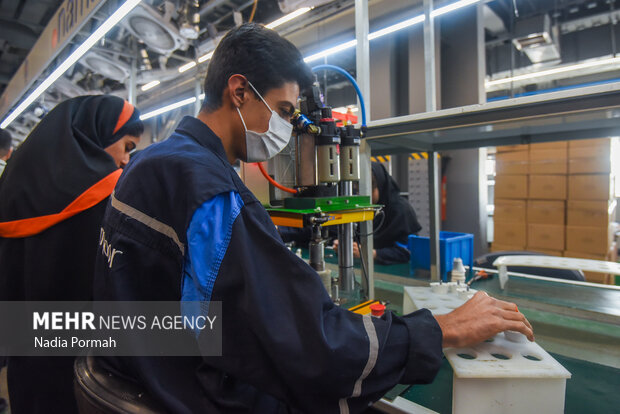 سفر یک روزه وزیر کار