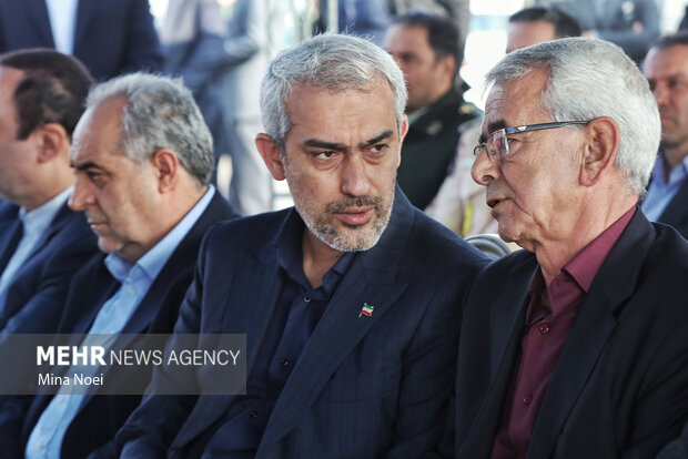 سفر وزیر اقتصاد و دارایی به ارس