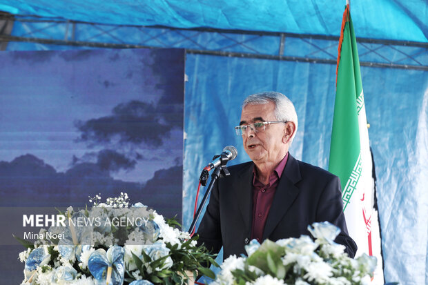 سفر وزیر اقتصاد و دارایی به ارس