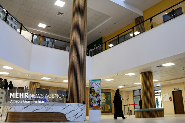 افتتاح بزرگ‌ترین کتابخانه شمال کشور در رشت 9