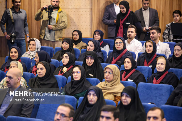 افتتاح بزرگ‌ترین کتابخانه شمال کشور در رشت 11