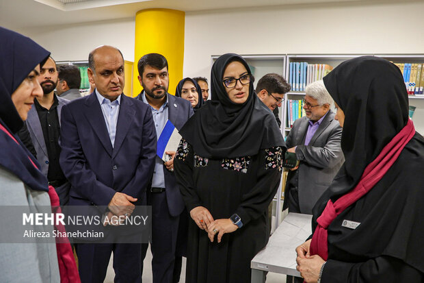 افتتاح بزرگ‌ترین کتابخانه شمال کشور در رشت 12