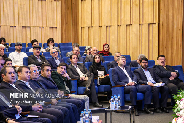 افتتاح بزرگ‌ترین کتابخانه شمال کشور در رشت 24