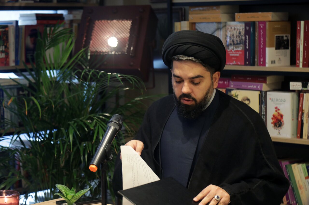 كتاب،لبنان،كتابخانه،مطالعه،تاريخ،جنگ،فرهنگي،داستان،عمل،دكتر، ...