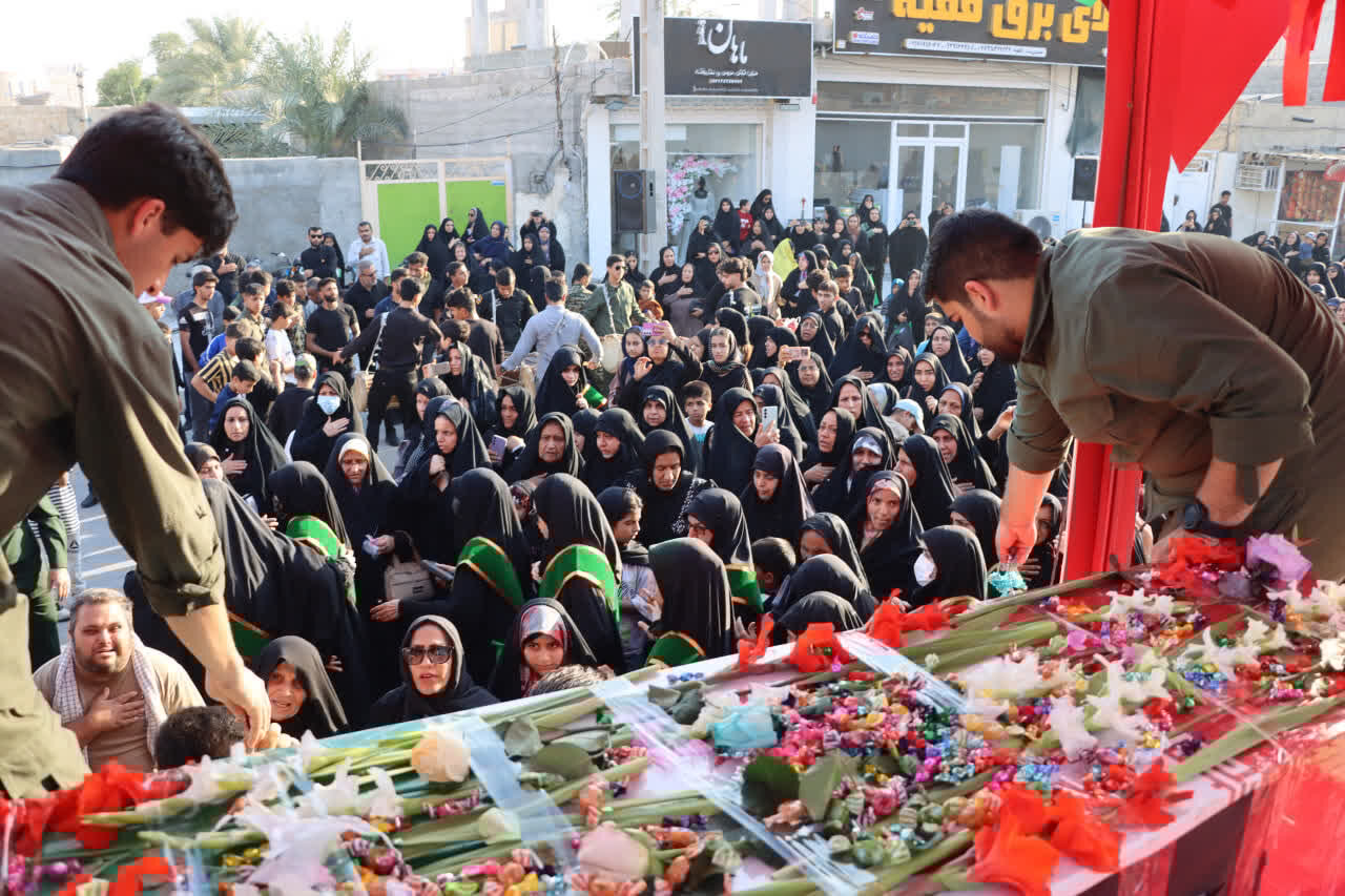 امام جمعه دشتی: حضور پیکرهای مطهر شهدا فرصتی برای معنویتافزایی است