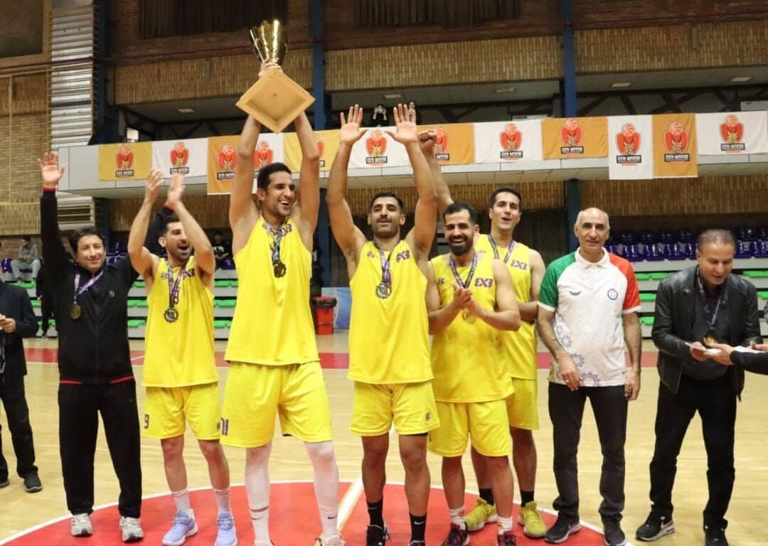 ساحل‌نمایان بندرعباس قهرمان لیگ کارگری بسکتبال کشور شد