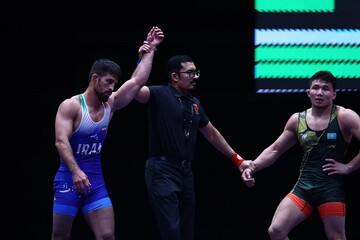 İranlı milli güreşçiler Riyad 2025’de altın madalya kazandı