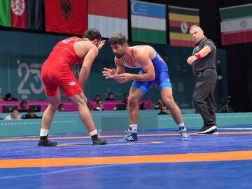 Wrestler Emami wins gold in Islamic games in Riyadh