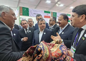 İran ürünleri Türkmenistan'da sergilendi