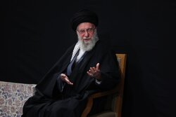 Ayetullah Hamanei'nin huzurunda matem merasimi düzenlendi(+video)