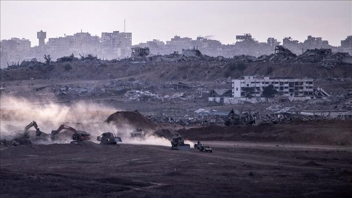 Israel expands yellow zone in Gaza, traps dozens of families