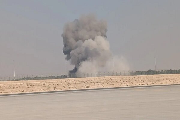 Hindistan'a ait savaş uçağının düştüğü an