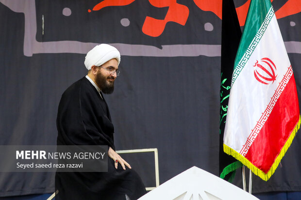 نماز جمعه تهران سی آبان ماه ۱۴۰۴