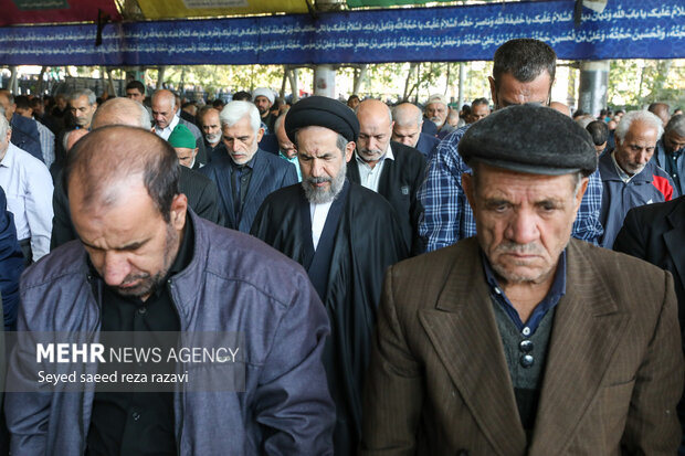 نماز جمعه تهران سی آبان ماه ۱۴۰۴