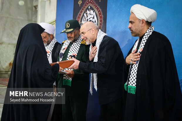 گردهمایی دانشجویان و طلاب بسیجی با حضور رئیس مجلس