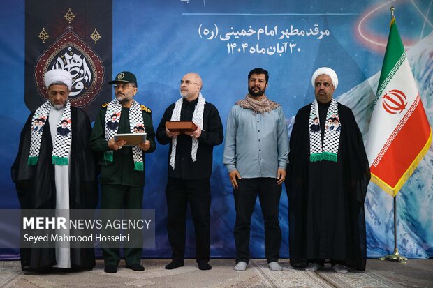 گردهمایی دانشجویان و طلاب بسیجی با حضور رئیس مجلس