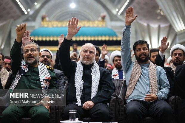 گردهمایی دانشجویان و طلاب بسیجی با حضور رئیس مجلس