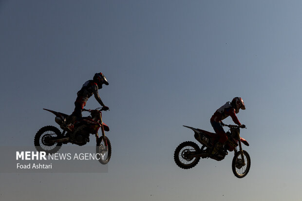 مسابقه موتور کراس قهرمانی کشور