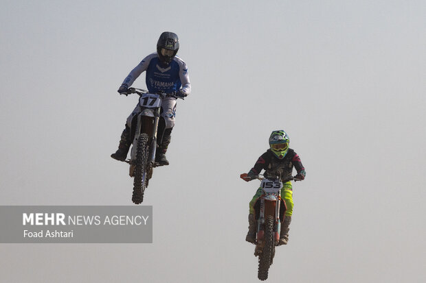 مسابقه موتور کراس قهرمانی کشور