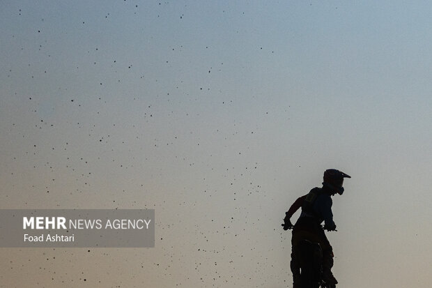 مسابقه موتور کراس قهرمانی کشور